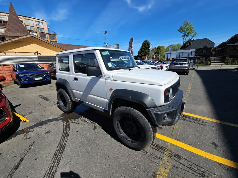 Suzuki JIMNY 2022 - Imagen 4 de 15