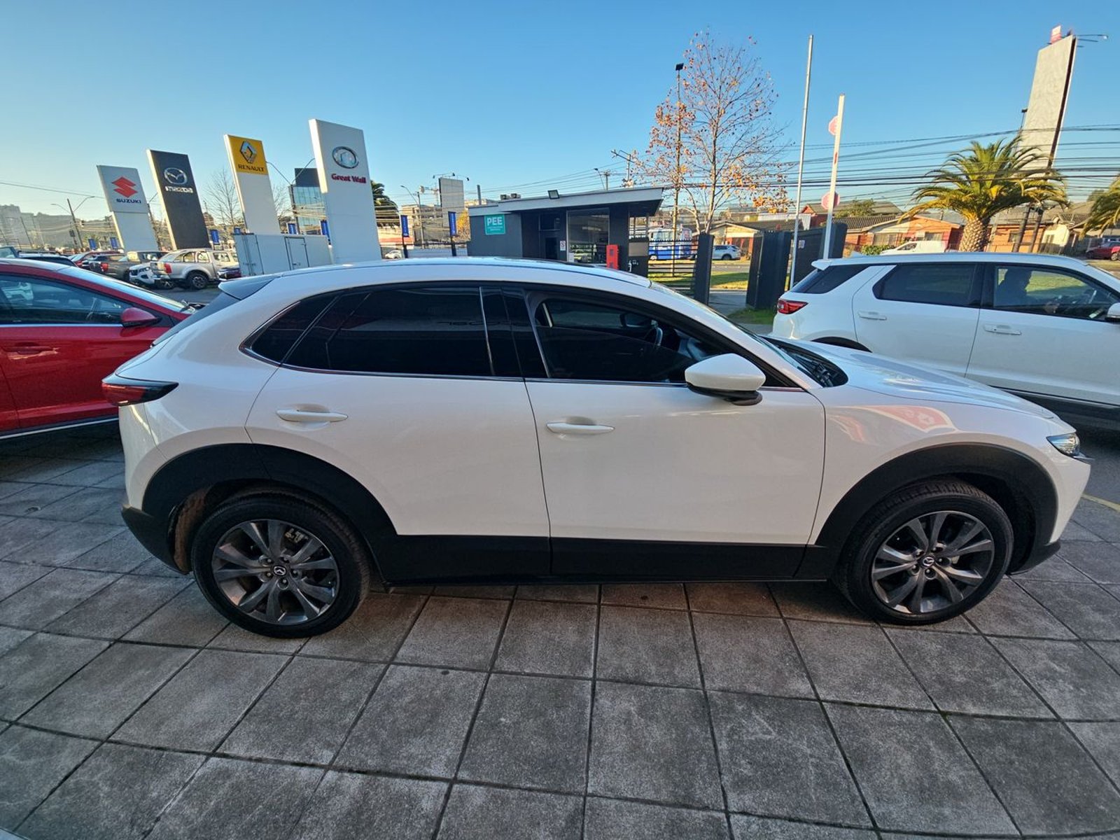 MAZDA CX-30 2025 - Imagen 9 de 15