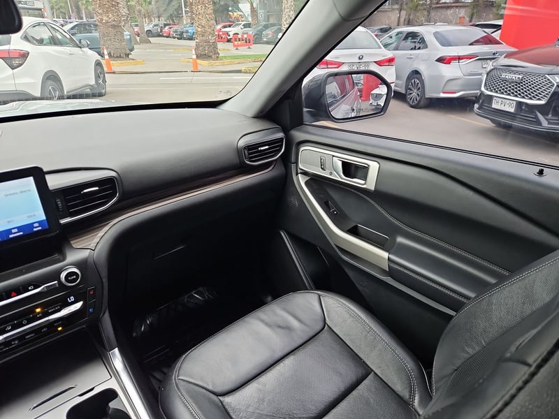 Ford NEW EXPLORER 2021 - Imagen 11 de 15
