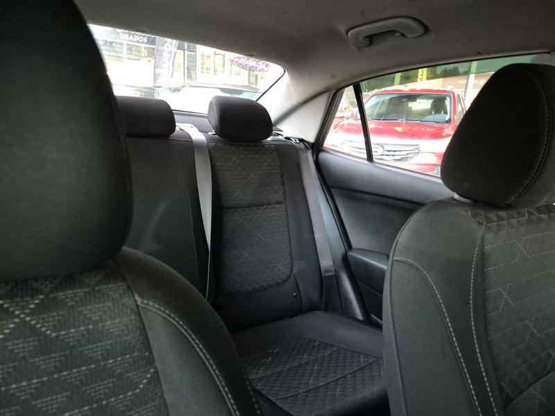 Kia RIO 4 2109 - Imagen 11 de 15