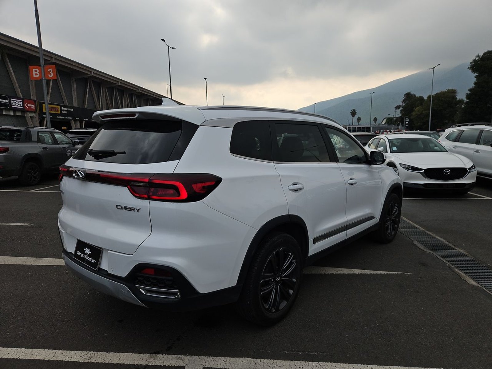 Chery TIGGO 8 2023 - Imagen 8 de 15