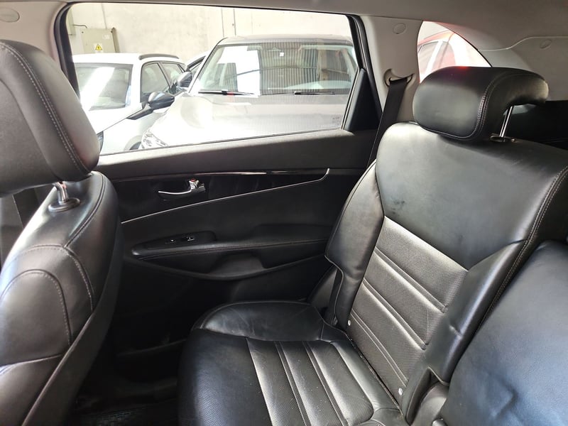 Kia SORENTO 2016 - Imagen 11 de 15