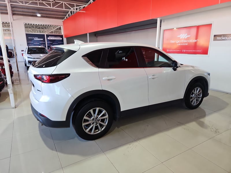 Mazda CX-5 2024 - Imagen 8 de 15