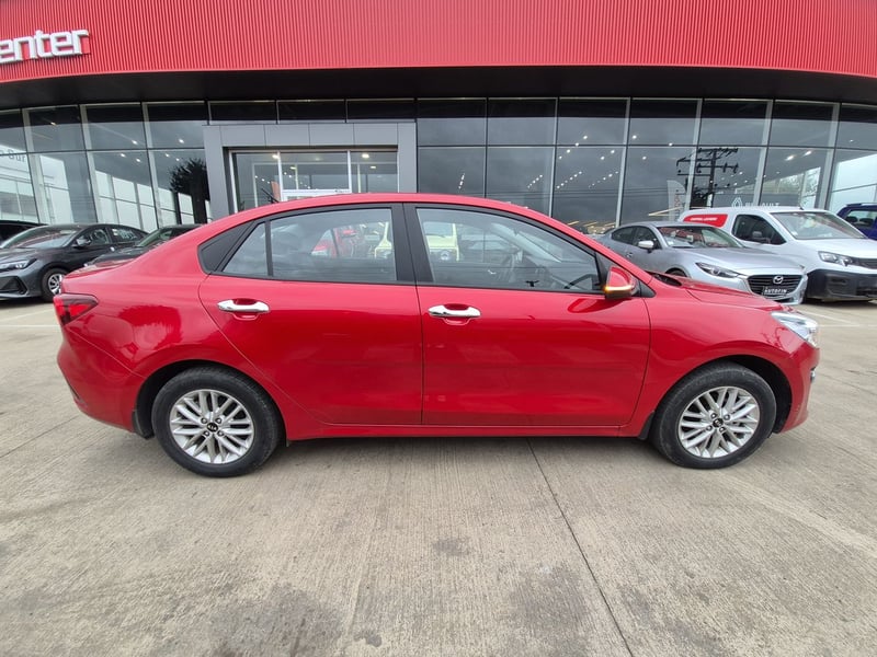Kia RIO 4 2022 - Imagen 9 de 15