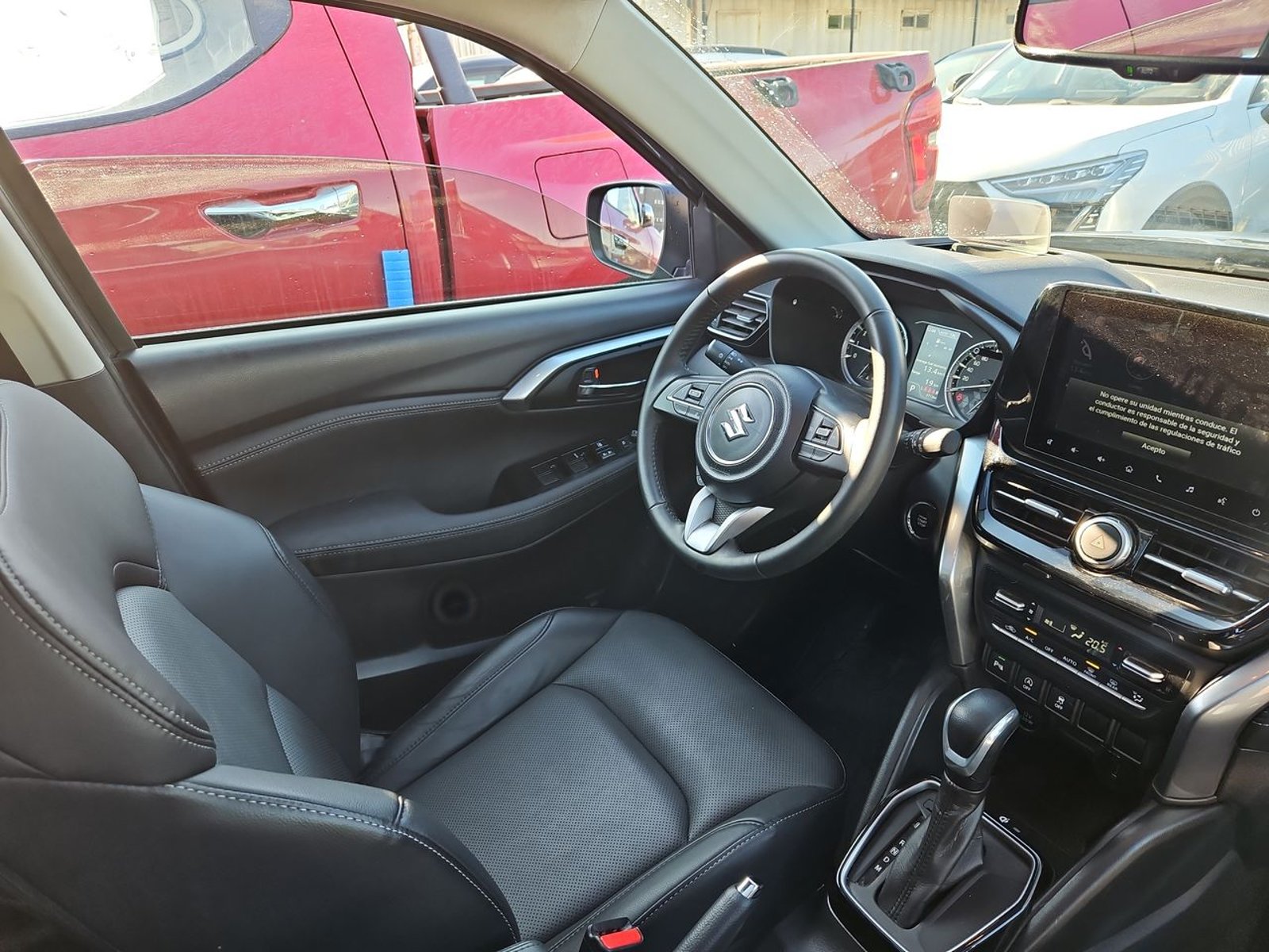SUZUKI GRAND VITARA 2025 - Imagen 15 de 15