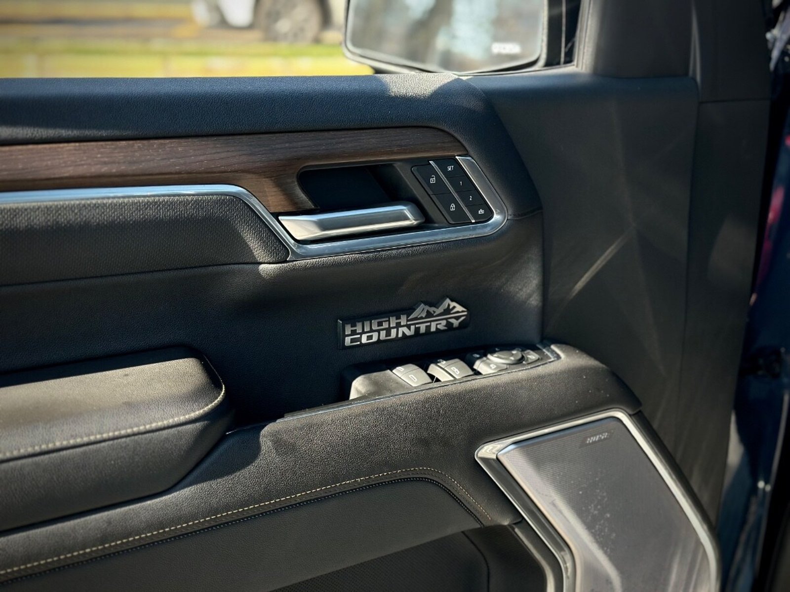 Chevrolet SILVERADO HIGH COUNTRY 2022 - Imagen 8 de 10