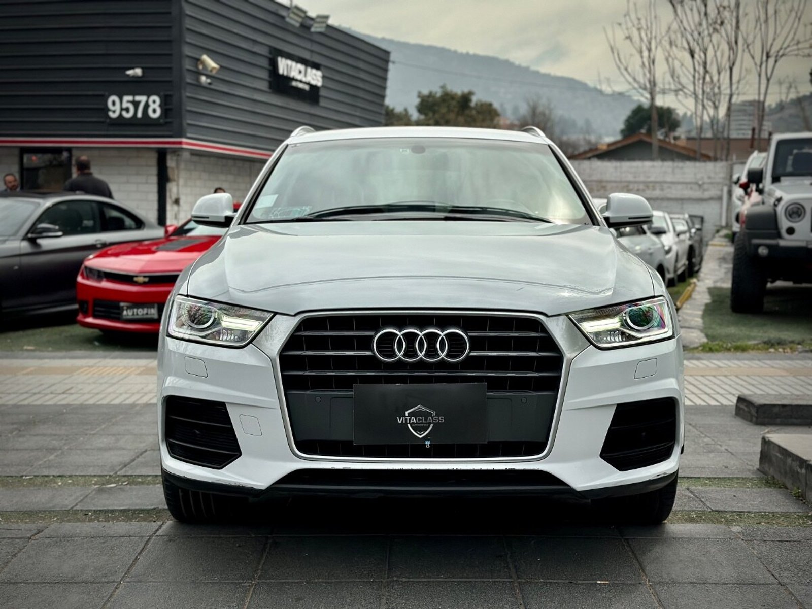 Audi Q3 2.0 TDI 2019 - Foto 2 de 10