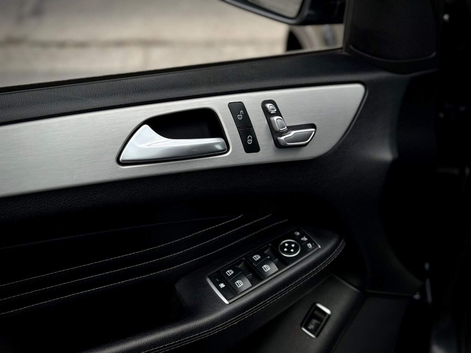 Mercedes-Benz GLE 400 COUPE 2016 - Imagen 8 de 10