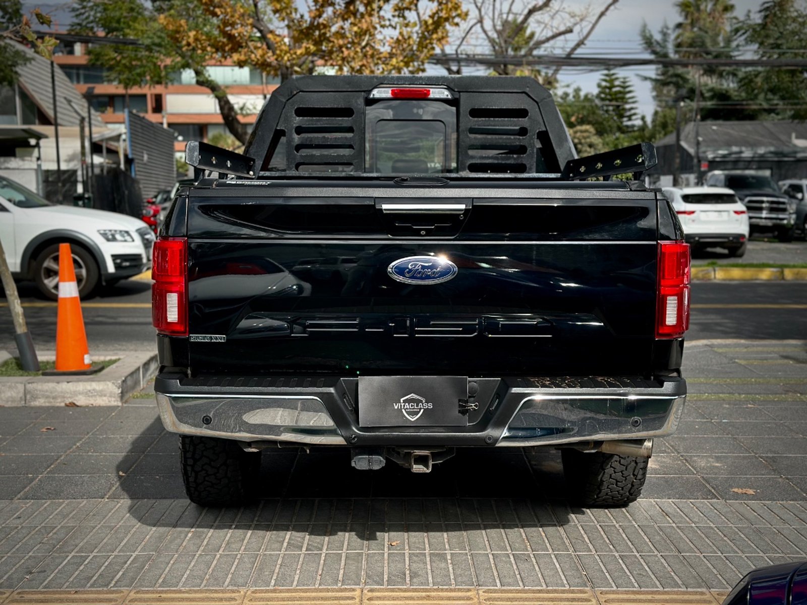 FORD F-150 LARIAT LUXURY 2019 - Imagen 5 de 10