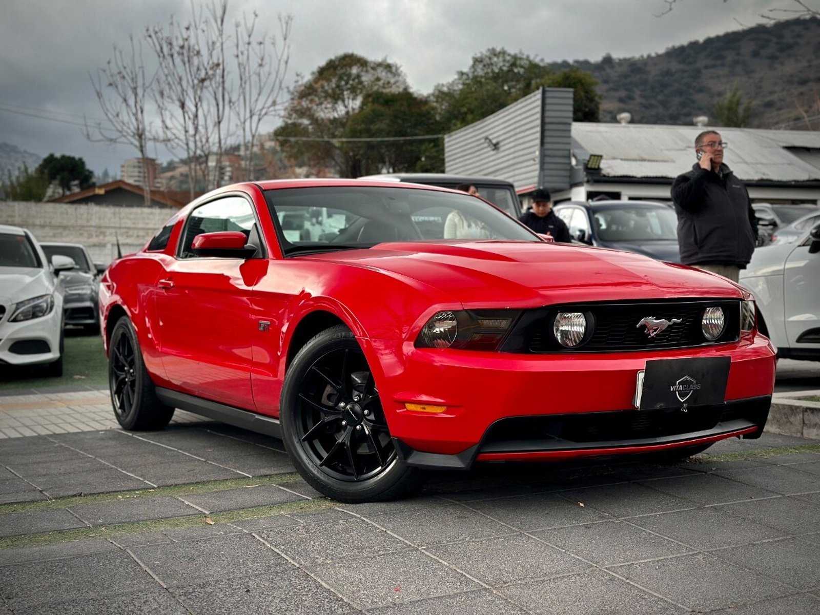 Ford MUSTANG GT 2010 - Foto 3 de 10