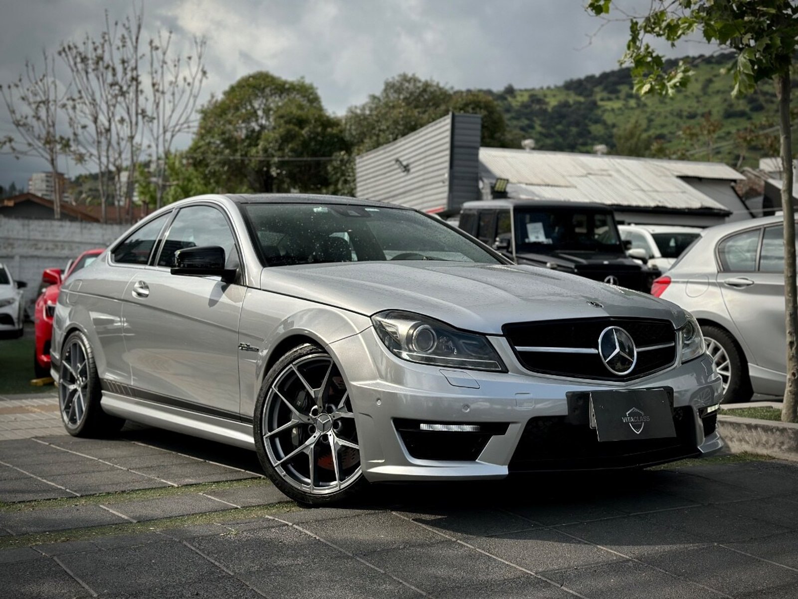 Mercedes-Benz C63 AMG 2012 - Foto 3 de 10