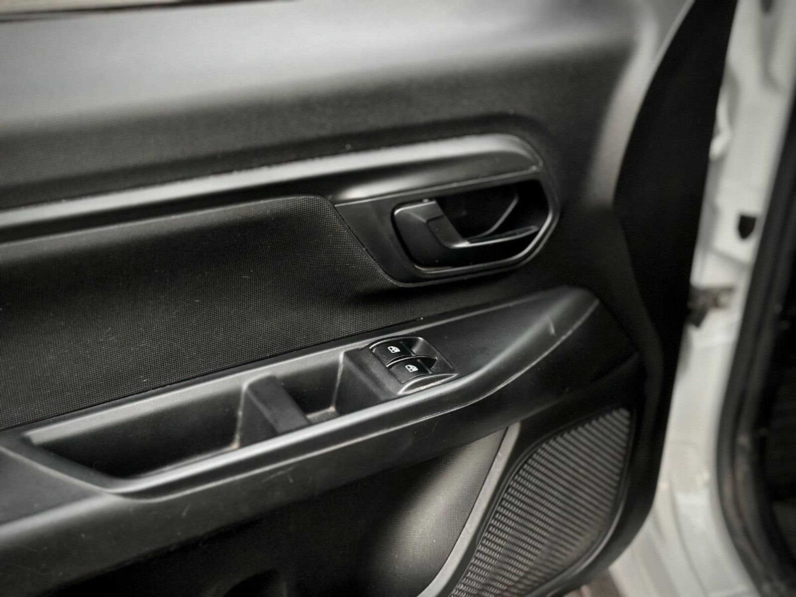 RAM 700 SLT 2024 - Imagen 8 de 10