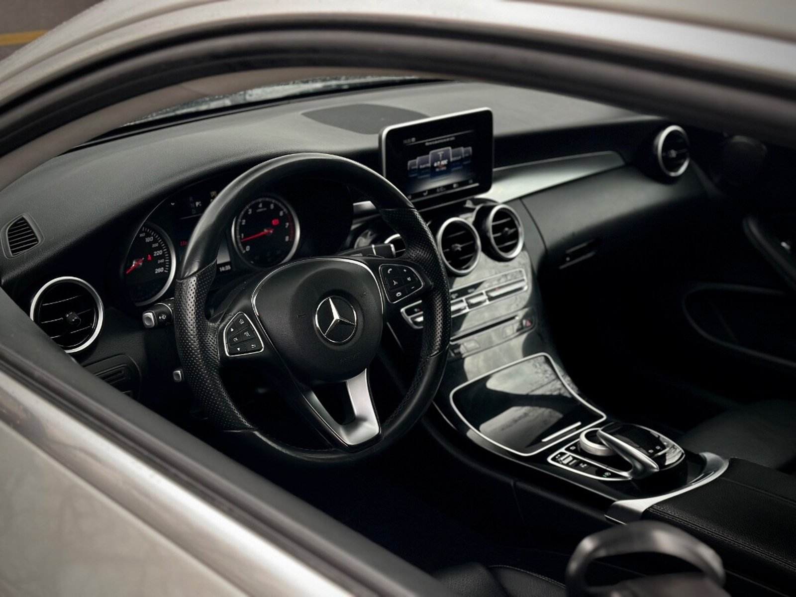 Mercedes-Benz C200 COUPE 2016 - Imagen 7 de 10