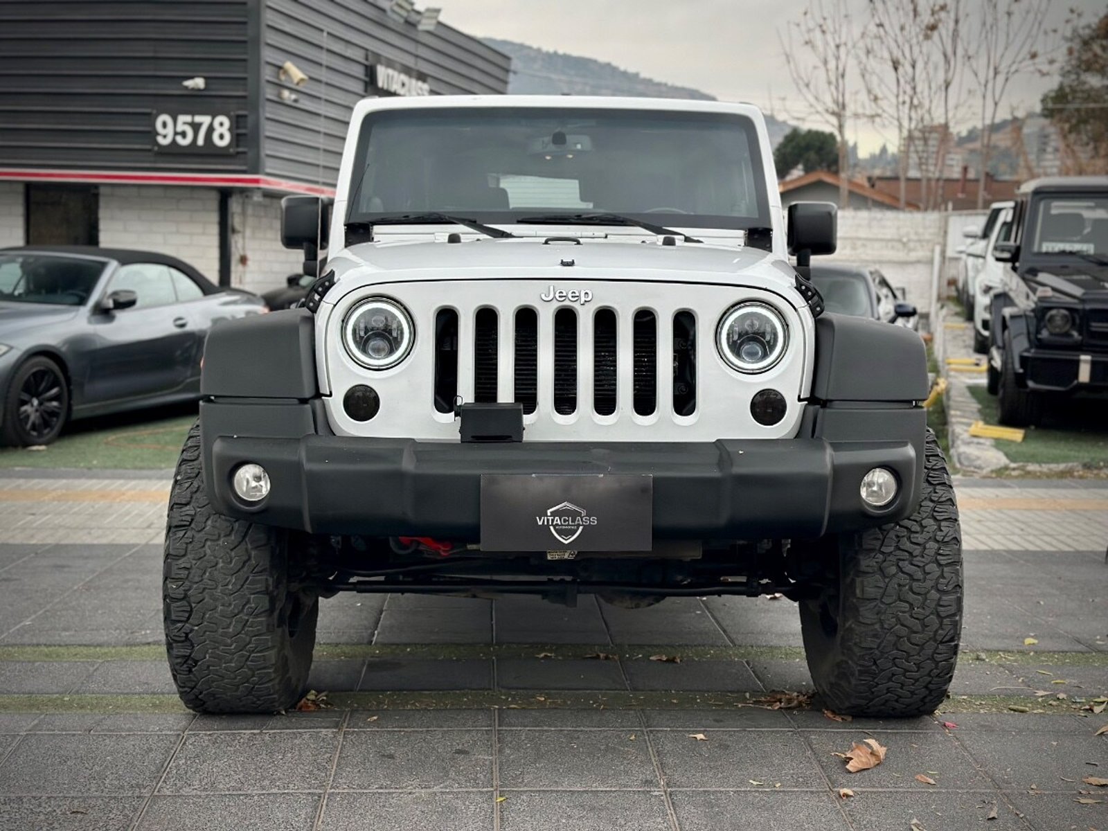 Jeep WRANGLER UNLIMITED SPORT 2014 - Foto 2 de 10