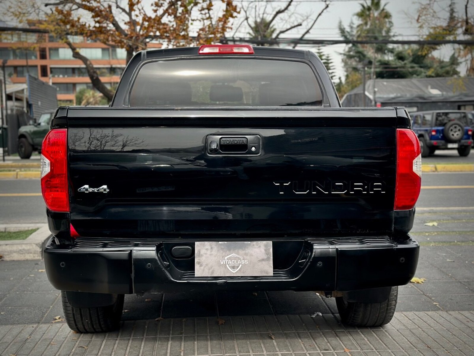 Toyota TUNDRA SR5 2018 - Foto 5 de 10