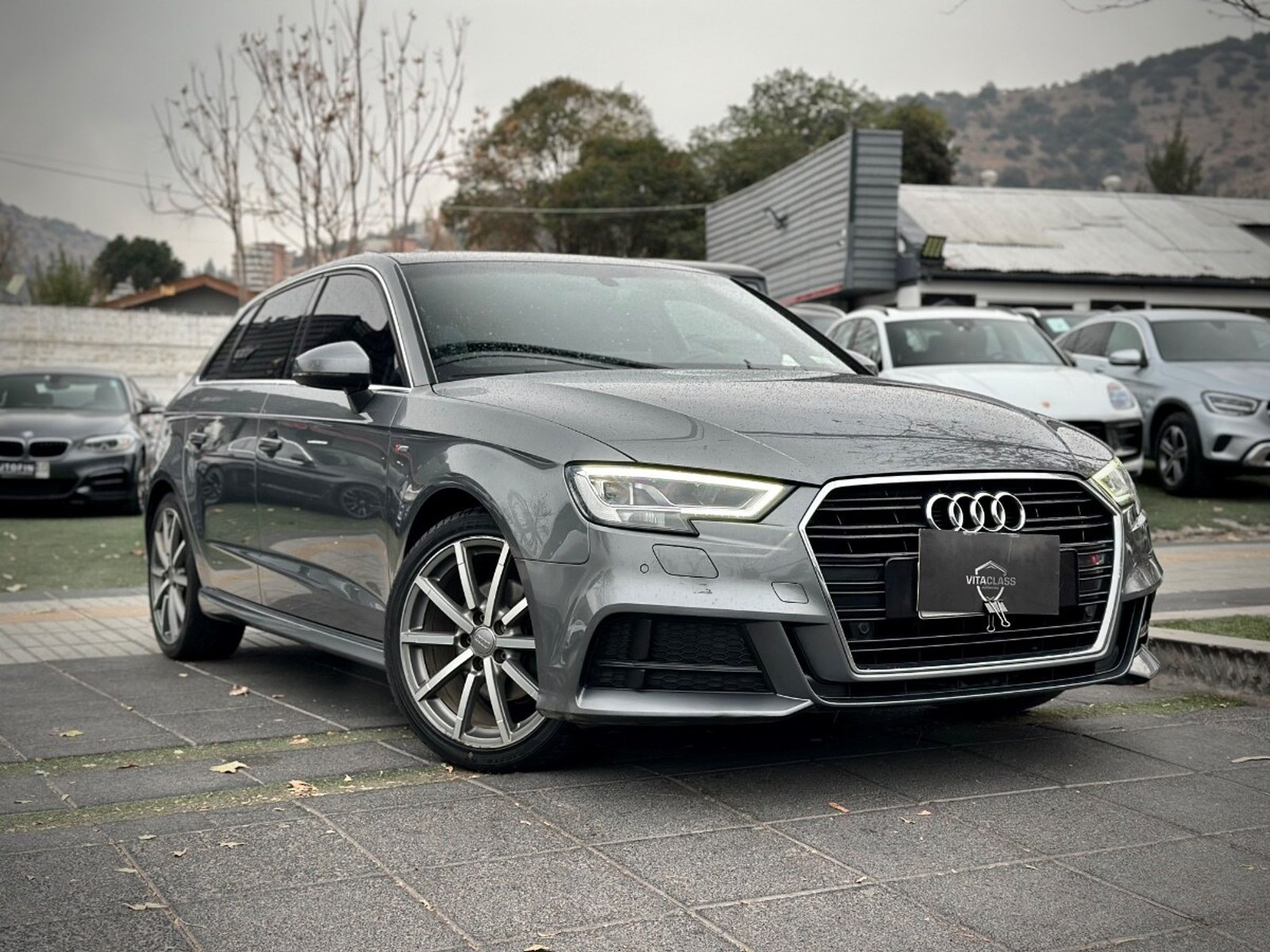 Audi A3 S LINE 2019 - Foto 3 de 10