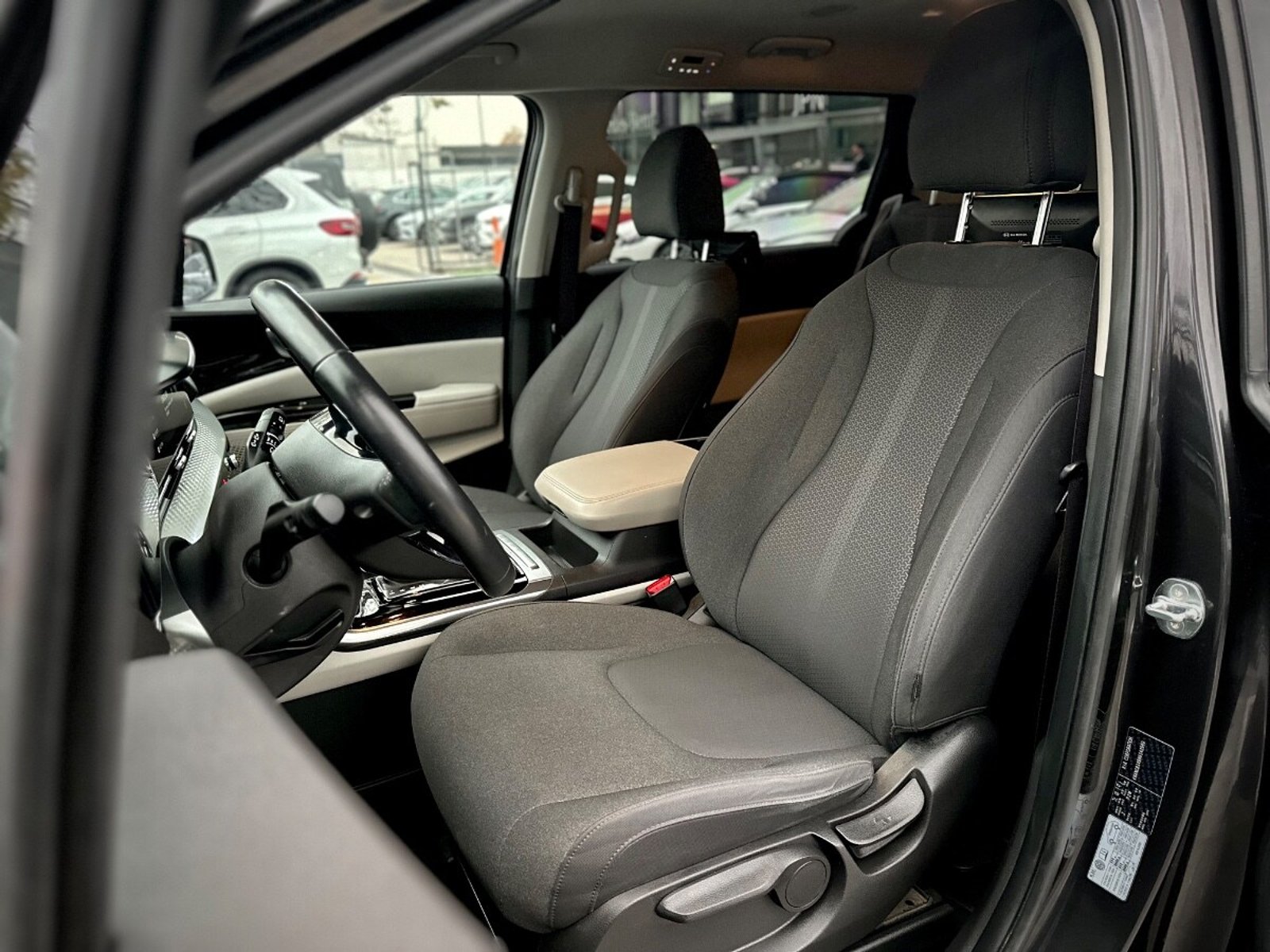 Kia CARNIVAL EX 2022 - Imagen 10 de 10