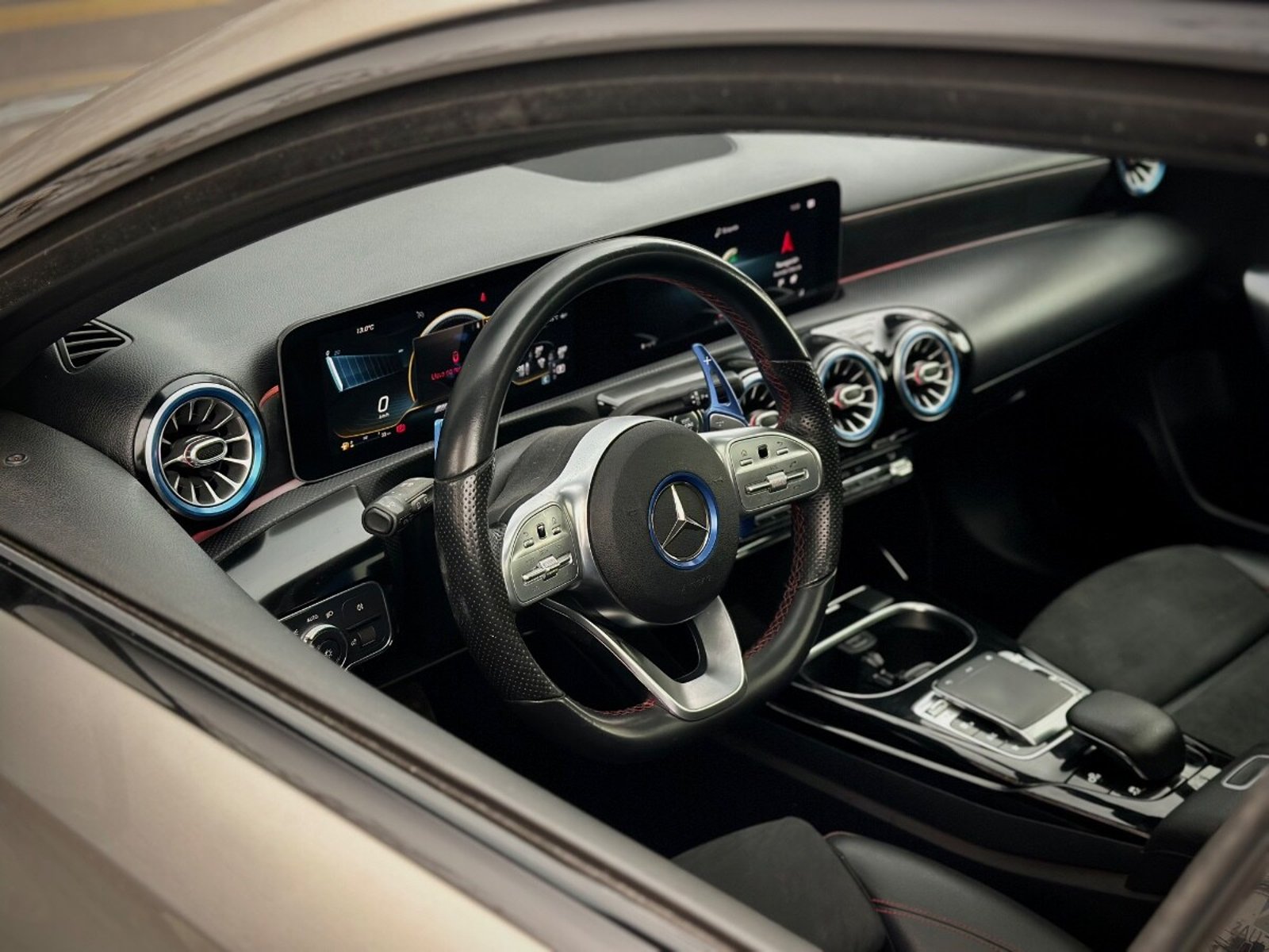 MERCEDES-BENZ A35 AMG 4MATIC 2020 - Imagen 7 de 10