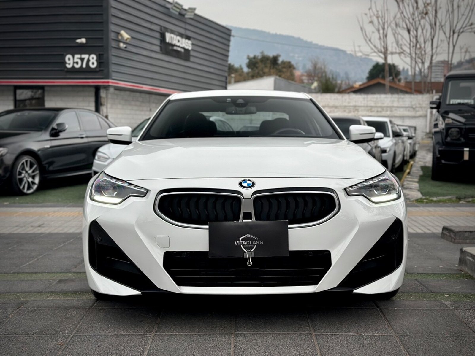BMW 220I M SPORT 2025 - Foto 2 de 10