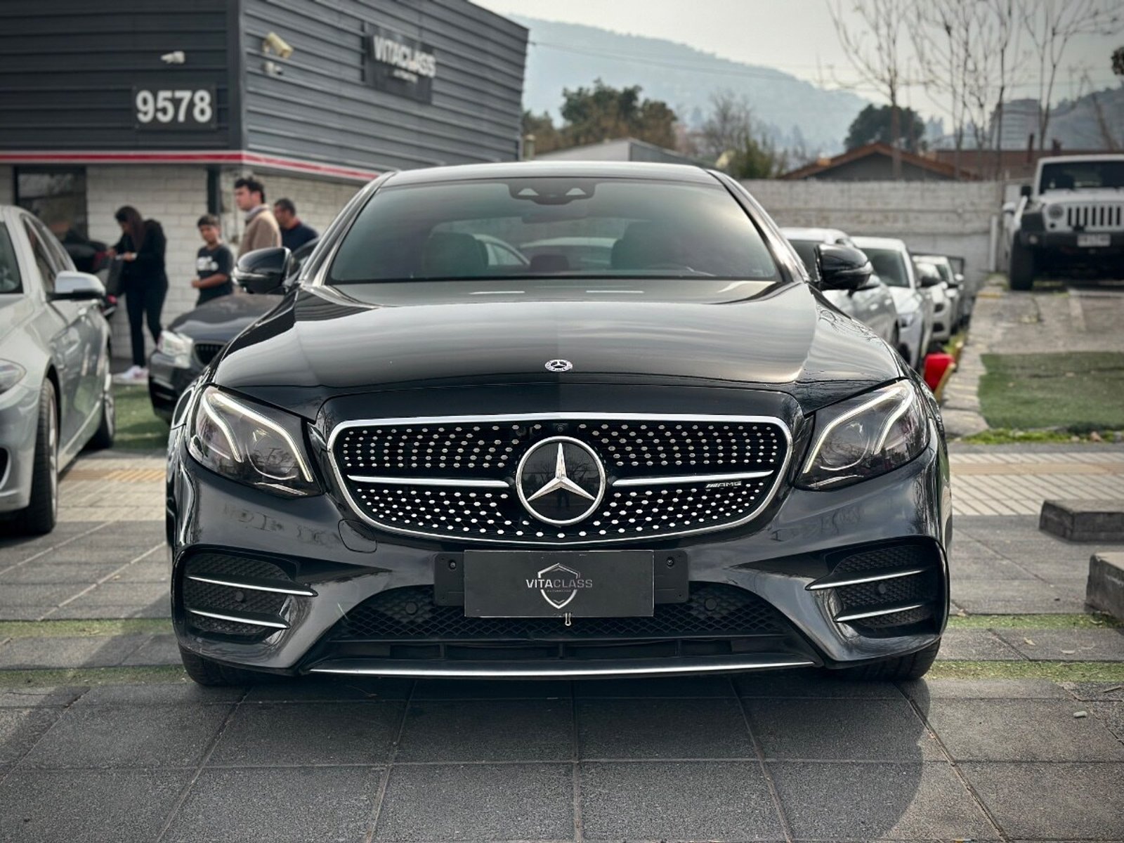Mercedes-Benz E 43 AMG 2018 - Foto 2 de 10
