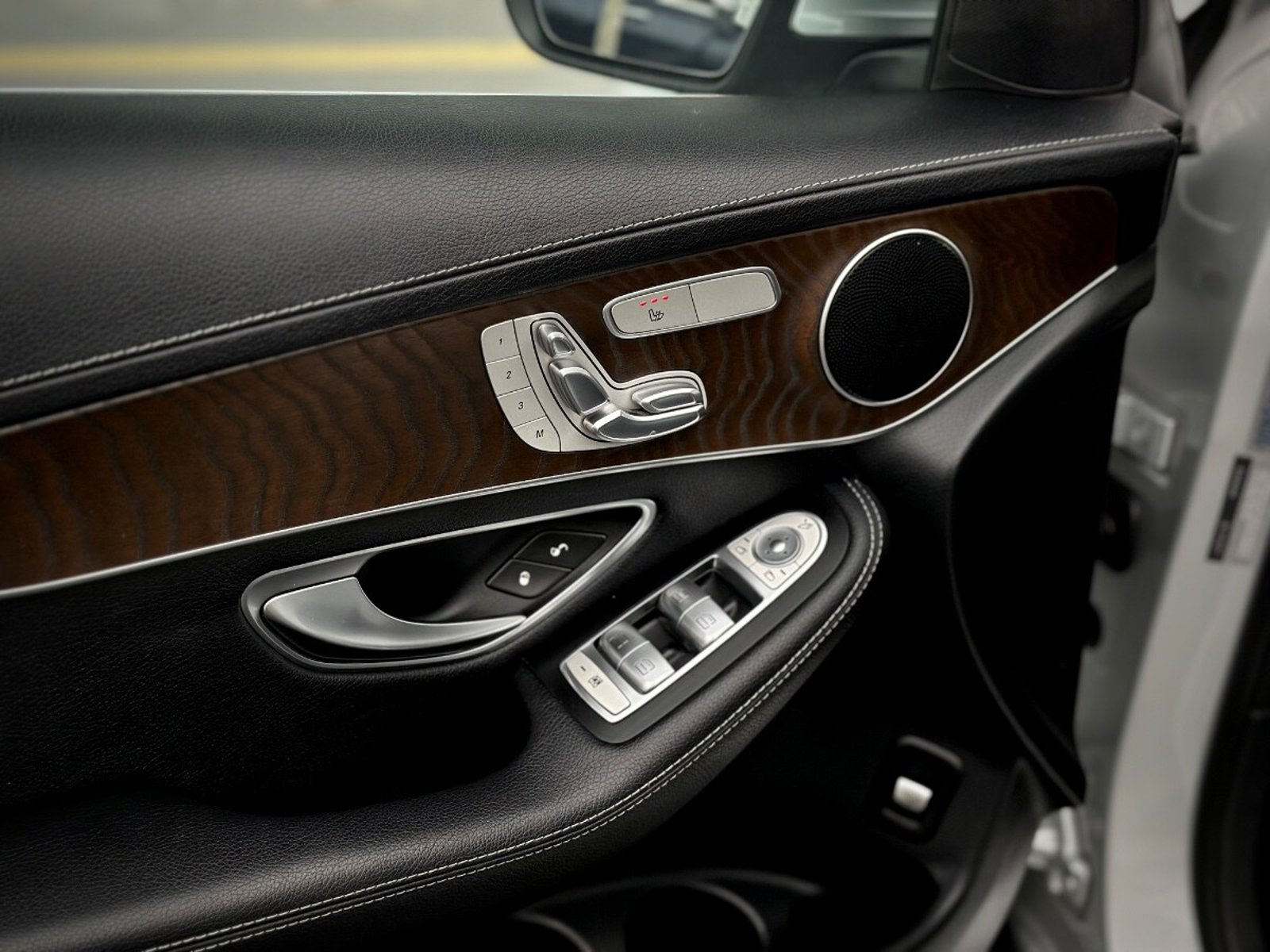 Mercedes-Benz GLC 250 d 2017 - Imagen 8 de 10