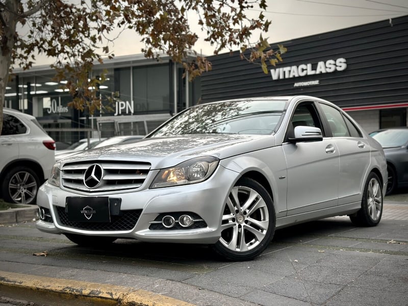 Mercedes-Benz C180 AVANTGARD BLUE EFFICINECY 2013