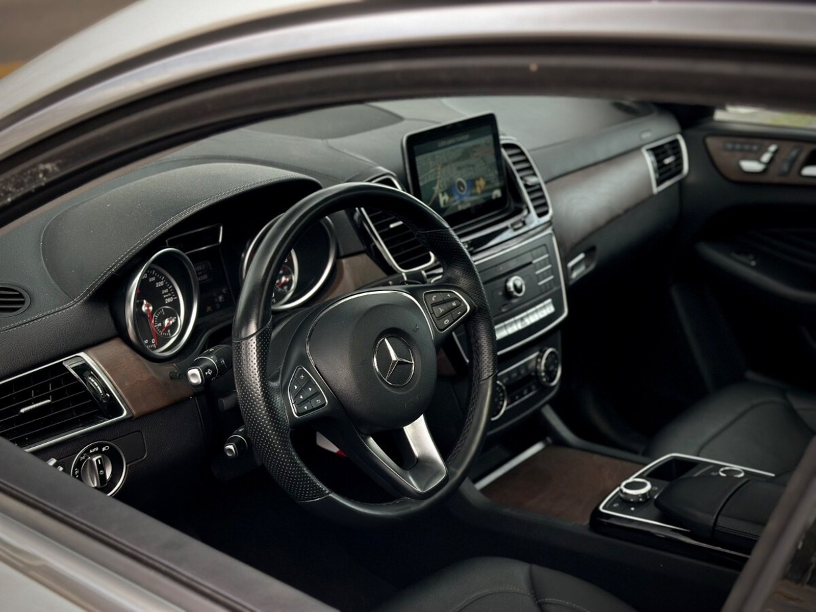 Mercedes-Benz GLE 350D AMG LINE 2017 - Imagen 6 de 9