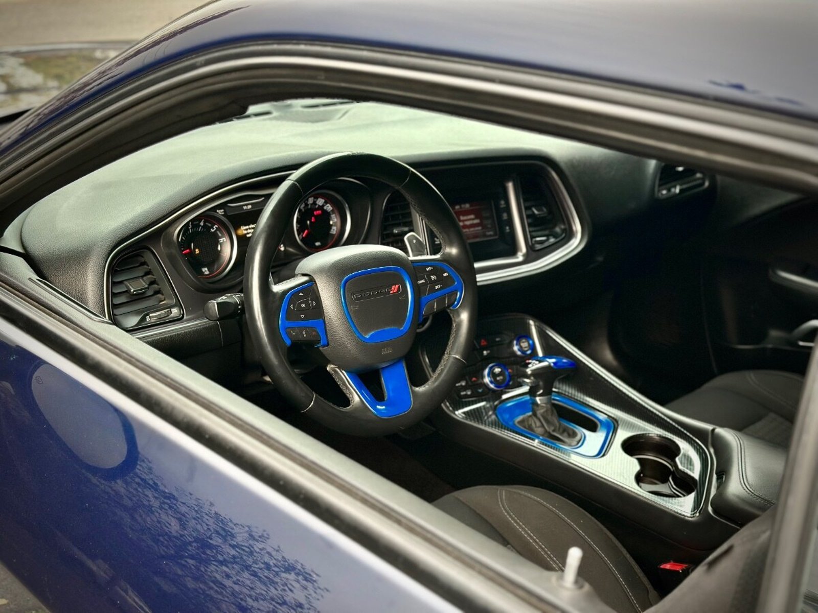 DODGE CHALLENGER SXT 2016 - Imagen 6 de 9