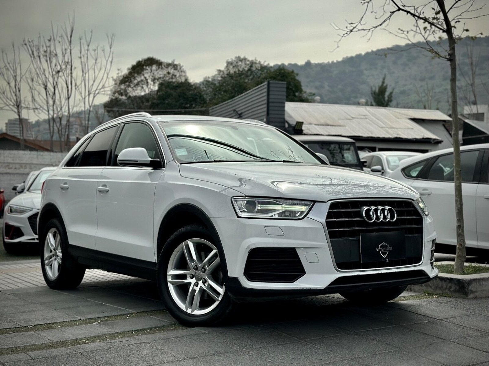 Audi Q3 2.0 TDI 2019 - Foto 3 de 10