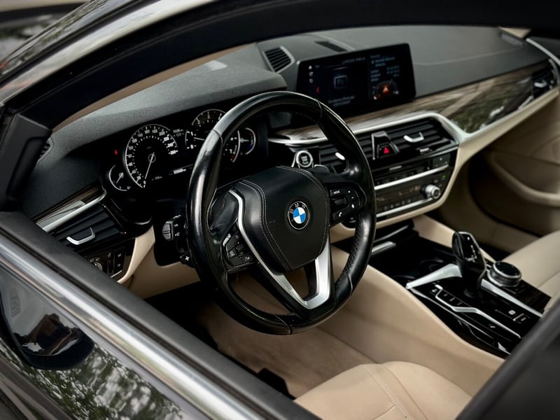 BMW 520I EXECUTIVE 2018 - Imagen 7 de 10