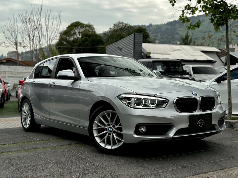 BMW 118I MILLENNIAL 2019 - Imagen 3 de 10