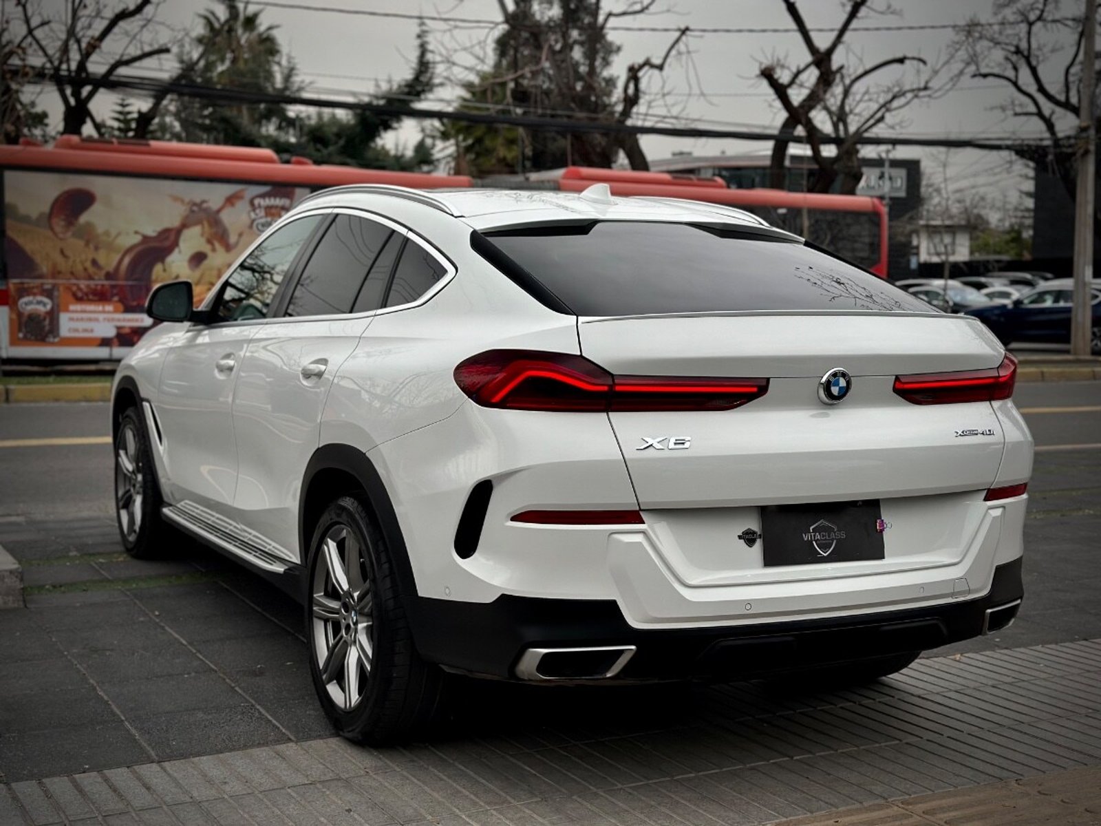 BMW X6 EXECUTIVE 2020 - Foto 3 de 9