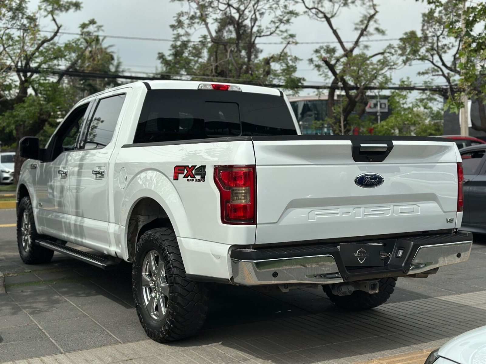 Ford F-150 XLT 2018 - Foto 4 de 10