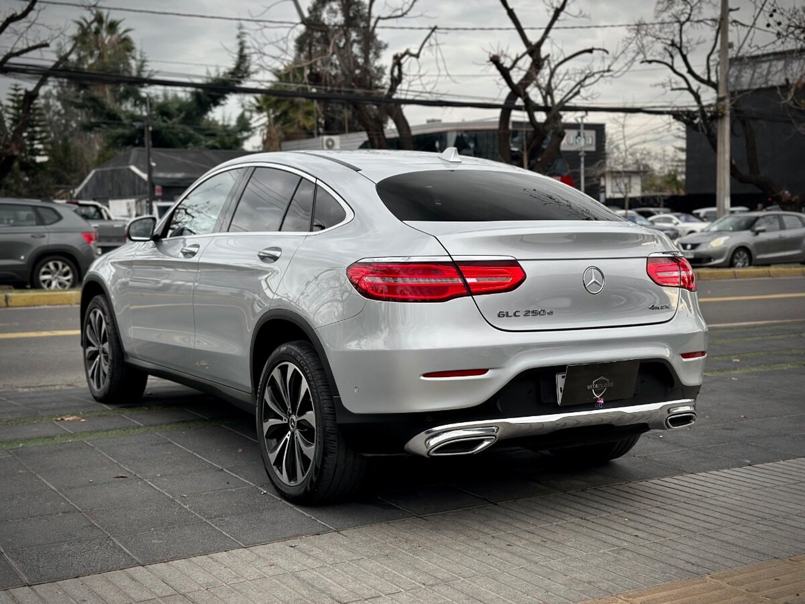 Mercedes-Benz GLC 250 d 2017 - Foto 4 de 10