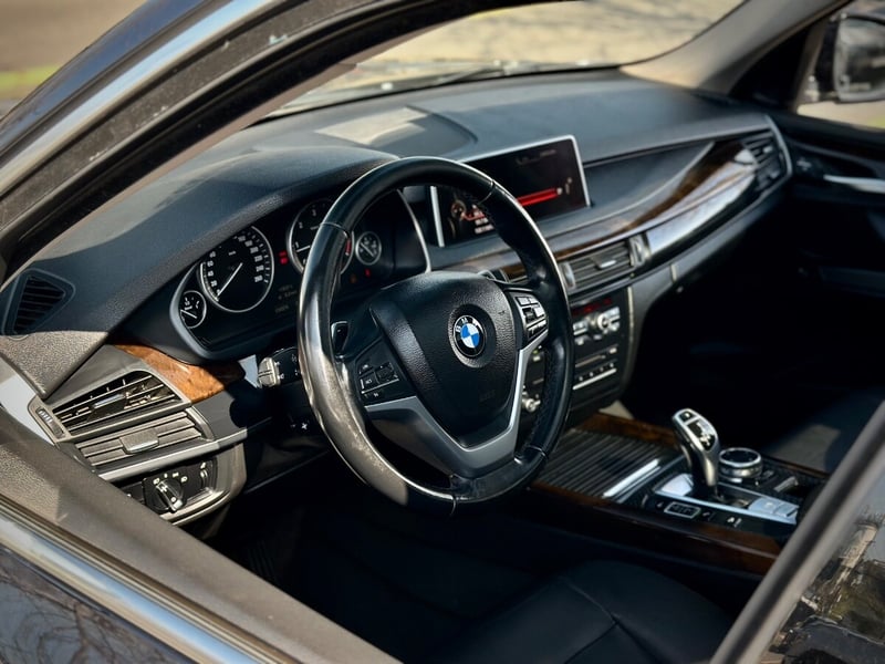 BMW X5 XDRIVE 30 D 2015 - Imagen 7 de 10