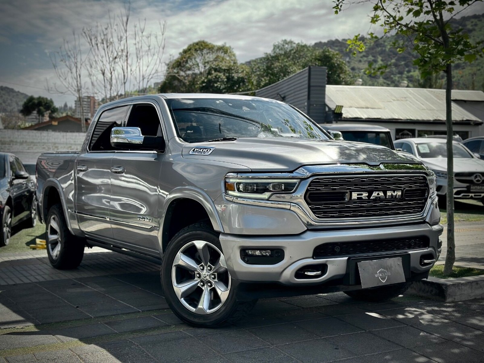 RAM 1500 LIMITED 2021 - Foto 3 de 9
