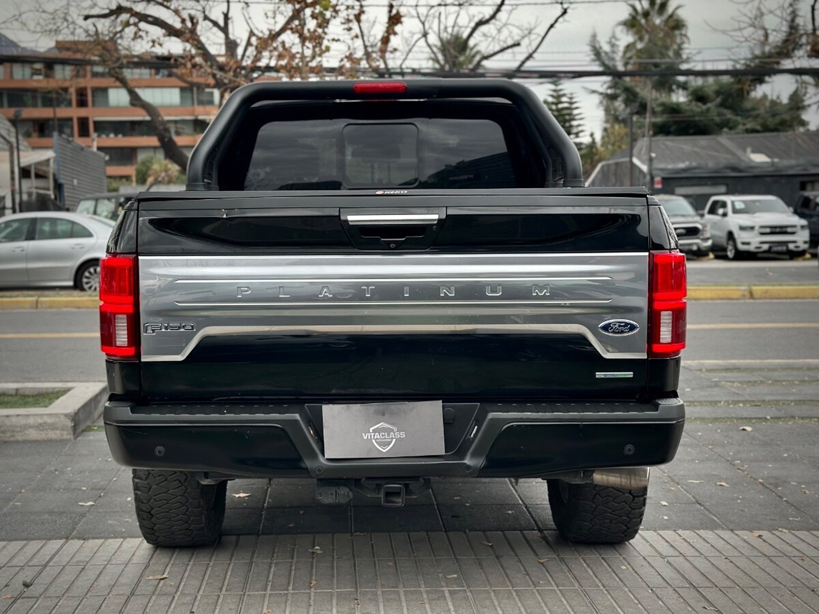 FORD F-150 PLATINUM 2019 - Imagen 5 de 10