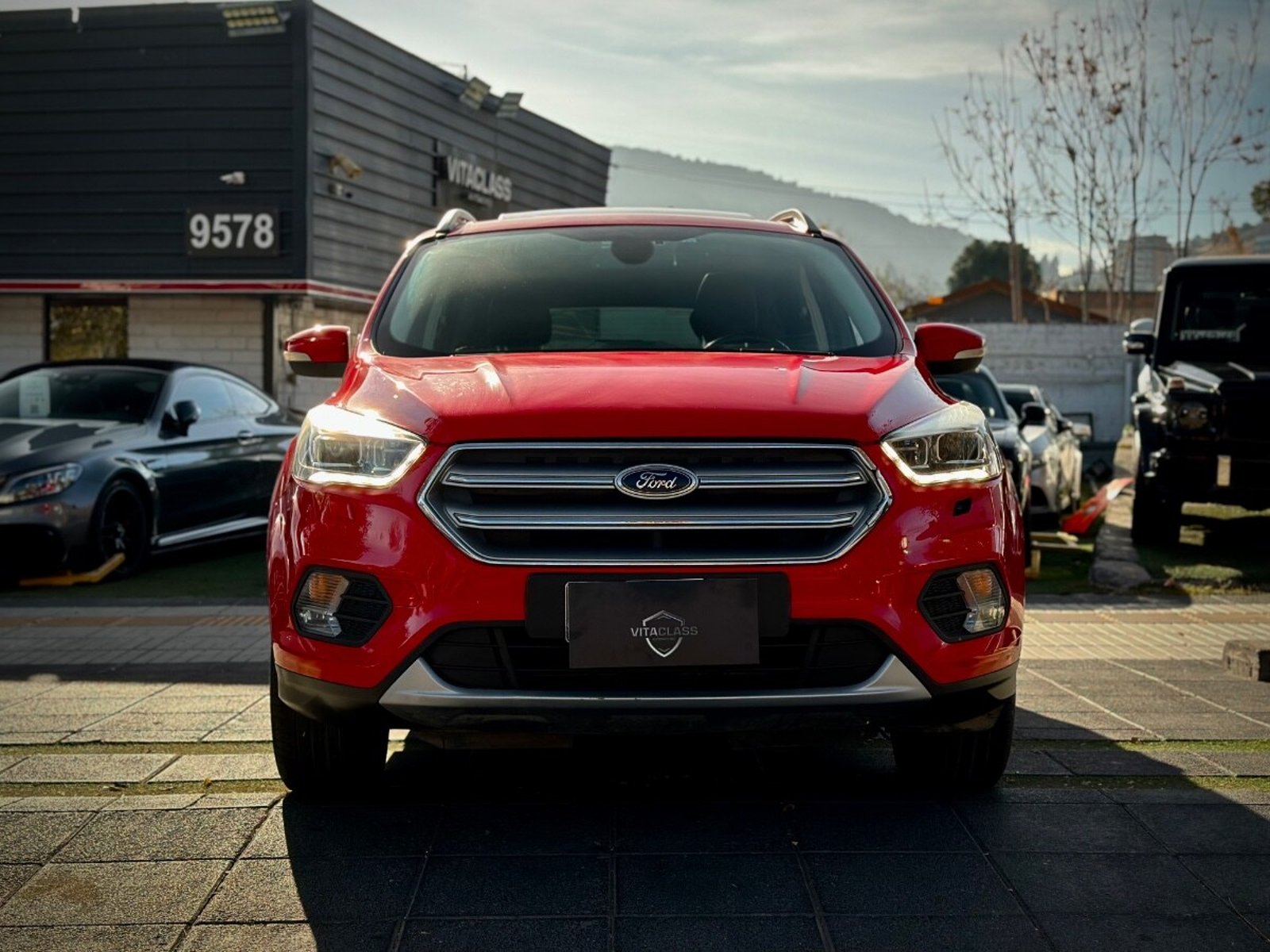 Ford ESCAPE SE ECOBOOST 2018 - Foto 2 de 10