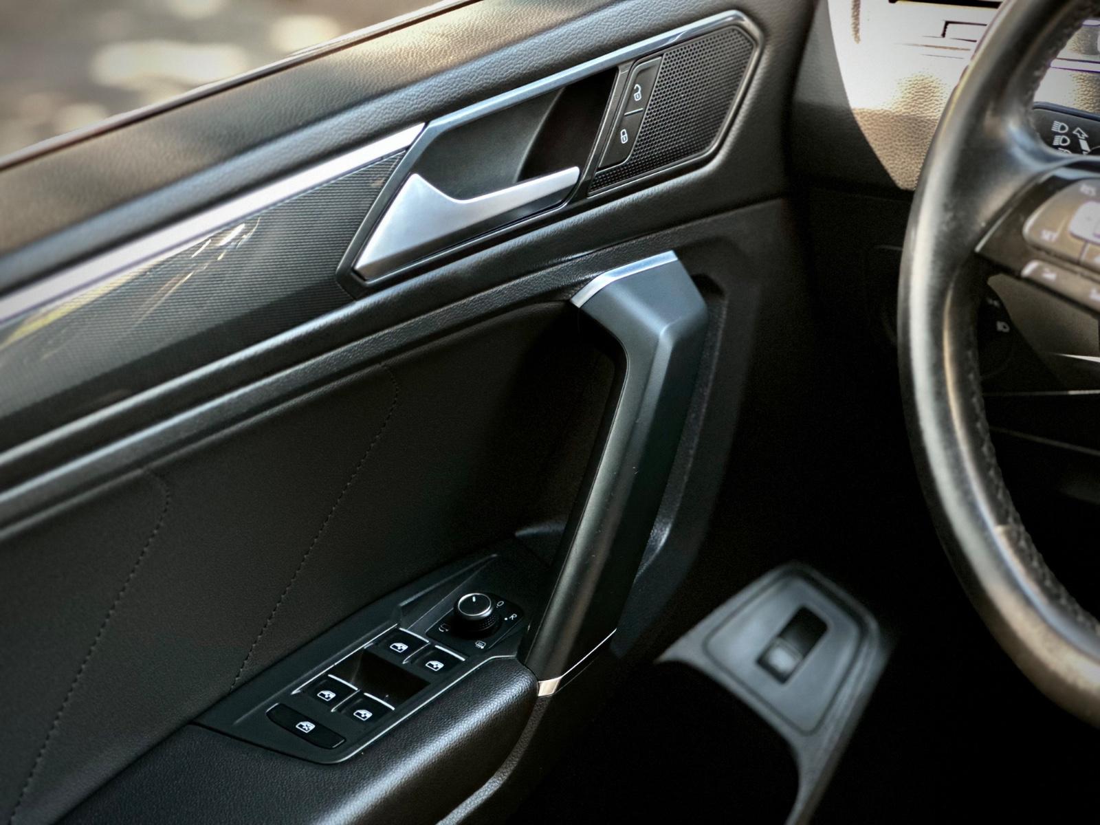 VOLKSWAGEN TIGUAN LIMITED 2019 - Imagen 9 de 9