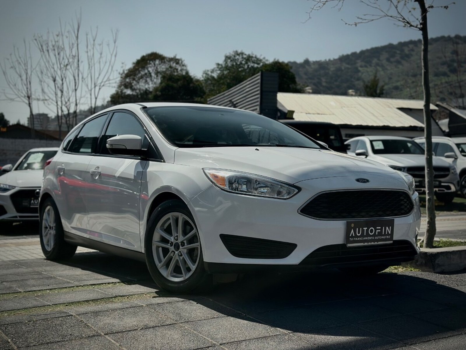Ford FOCUS SE 2015 - Foto 3 de 10