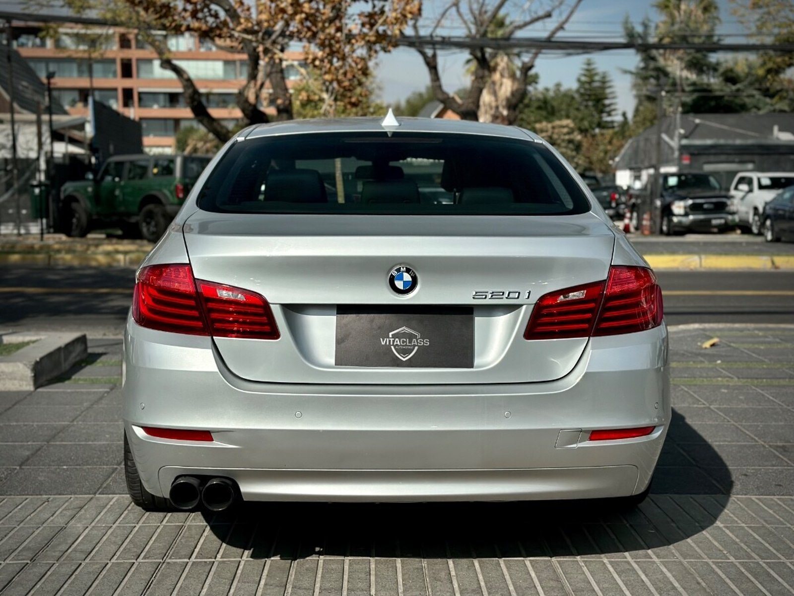BMW 520I EXECUTIVE 2017 - Foto 5 de 10
