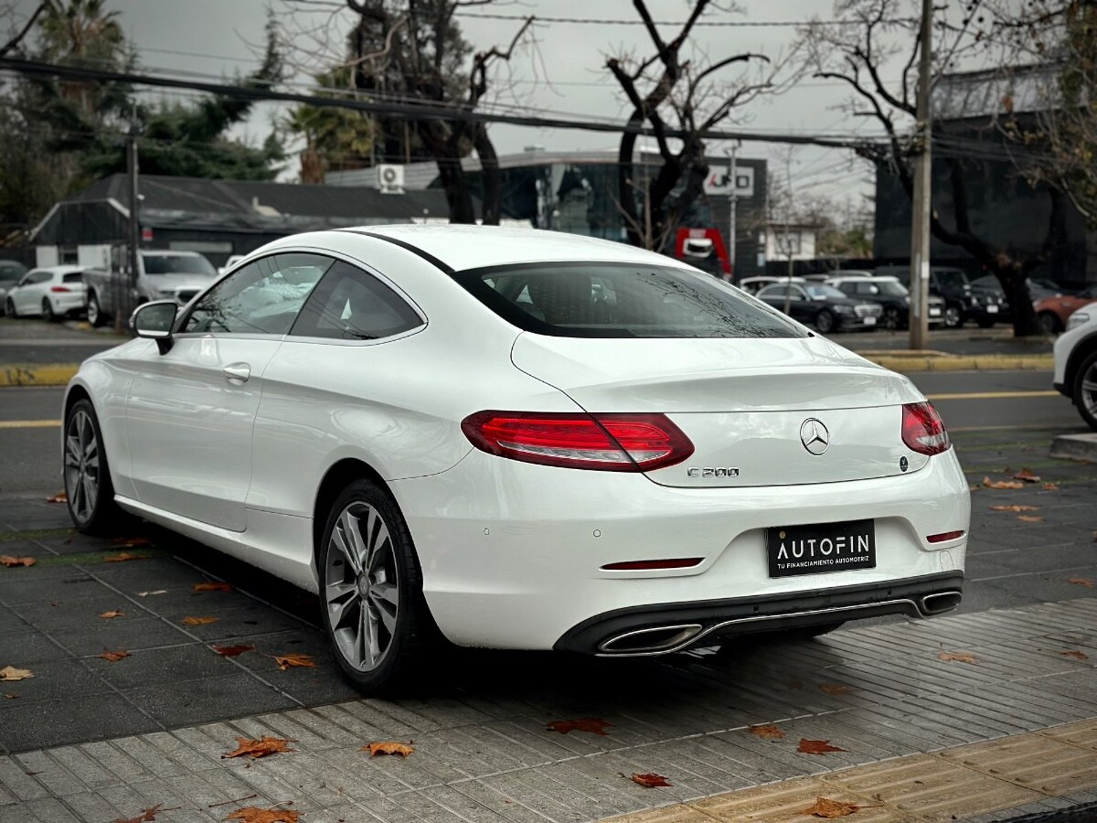 Mercedes-Benz C200 COUPE 2016 - Imagen 4 de 10