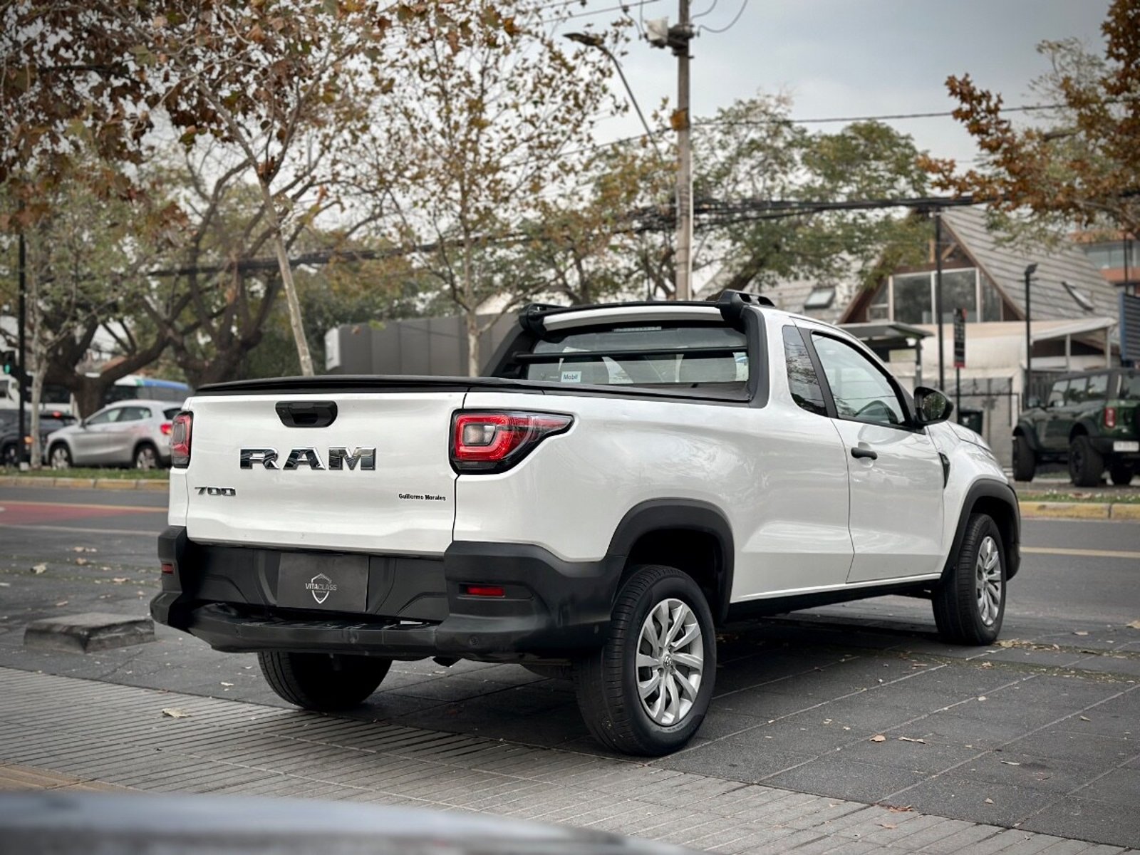RAM 700 SLT 2024 - Imagen 6 de 10