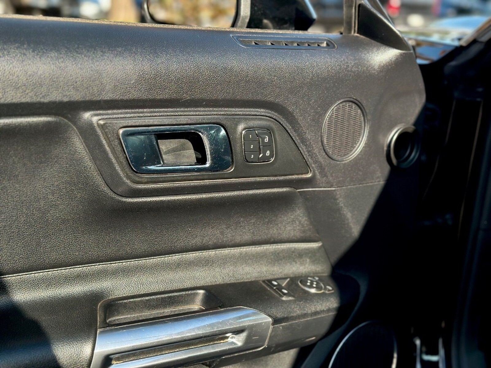 FORD MUSTANG GT 2015 - Imagen 6 de 9