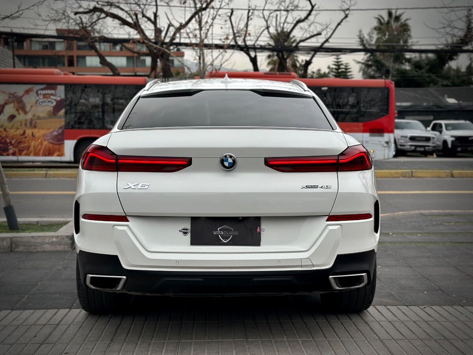 BMW X6 EXECUTIVE 2020 - Foto 4 de 9