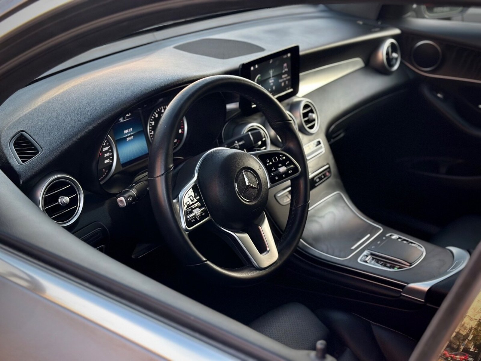 Mercedes-Benz GLC 200 COUPE 2022 - Imagen 7 de 10