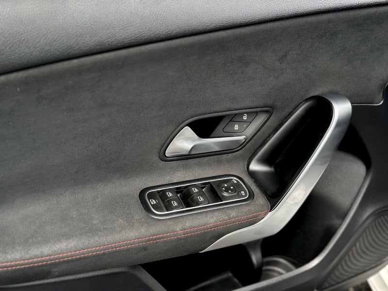 Mercedes-Benz A200 AMG LINE 2021 - Imagen 8 de 10