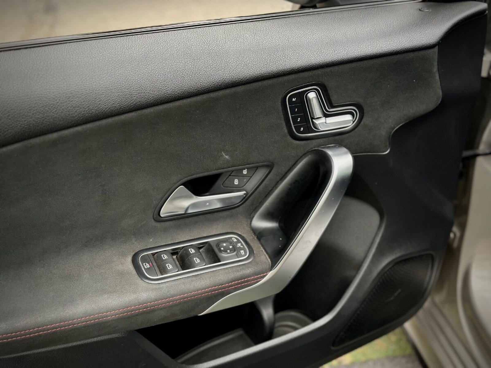 MERCEDES-BENZ A35 AMG 4MATIC 2020 - Imagen 8 de 10