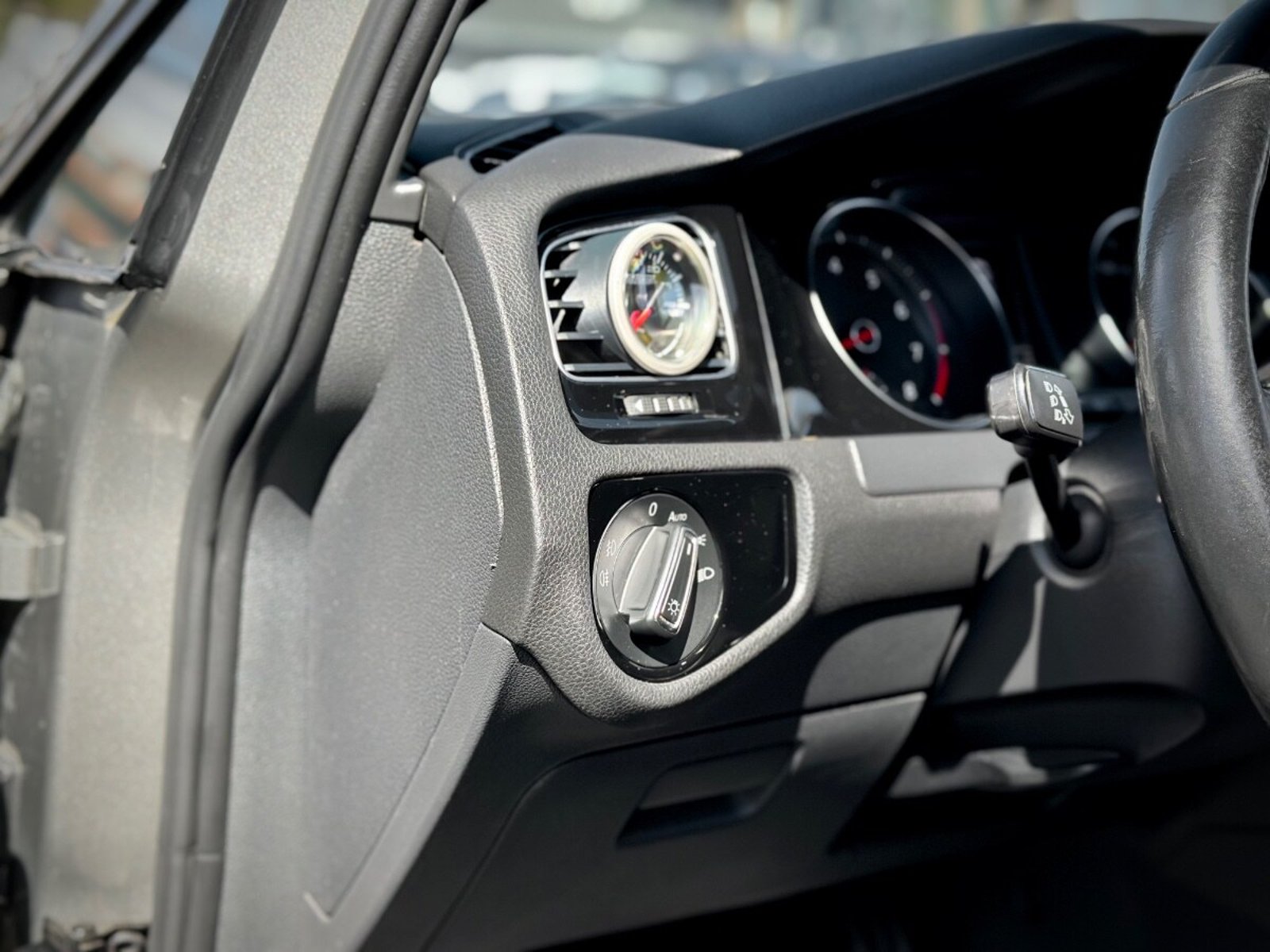 Volkswagen GOLF GTI 2018 - Imagen 9 de 10