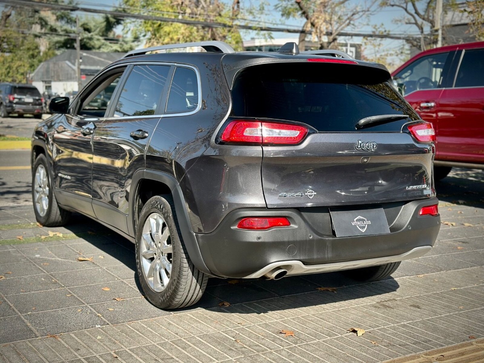 Jeep CHEROKEE LIMITED 4X4 2017 - Foto 4 de 10